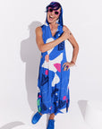 Kapuzenblaues Kleid